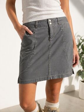 KUHL Durakuhl Skirt Women’s Small Gray Outdoor Hiking Utility Stretch Canvas